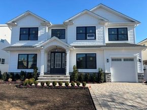 348 Fairway Drive, Franklin Square NY 11010