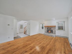 22 Wright Road, Manorville NY 11949