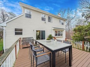 22 Wright Road, Manorville NY 11949