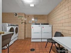 125-10 Queens Boulevard 515, Kew Gardens NY 11415