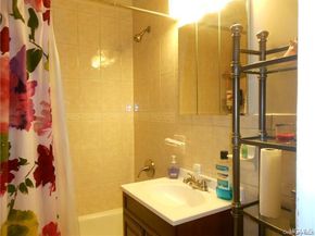 900 Midland Avenue 3G, Yonkers NY 10704