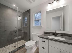 39 Locust Avenue S, Medford NY 11763