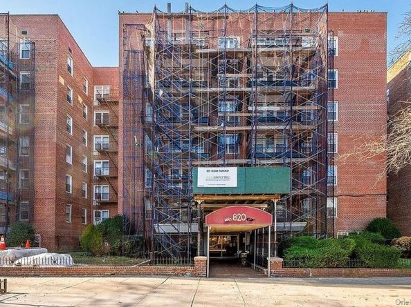 820 ocean Parkway 404, Brooklyn NY 11230