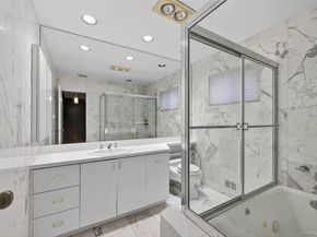 50 Netto Lane, Plainview NY 11803