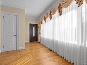 109-39 194th Street, Saint Albans NY 11412