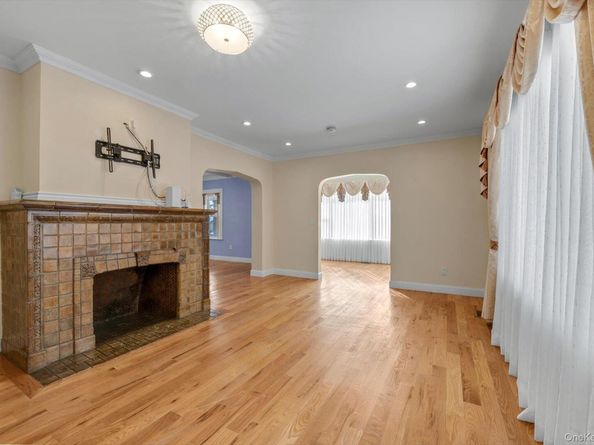 109-39 194th Street, Saint Albans NY 11412