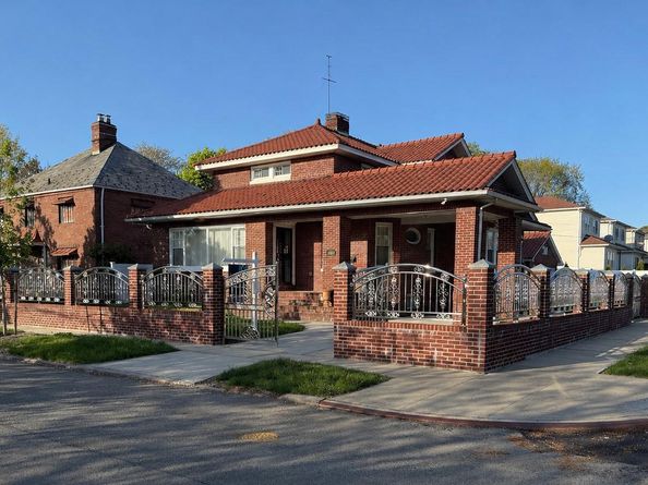 109-39 194th Street, Saint Albans NY 11412