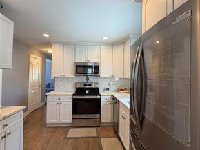 209 S 11th Street, Lindenhurst NY 11757