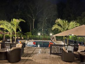 21 Masem Court, Medford NY 11763