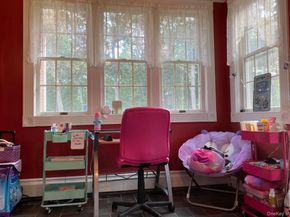 21 Masem Court, Medford NY 11763