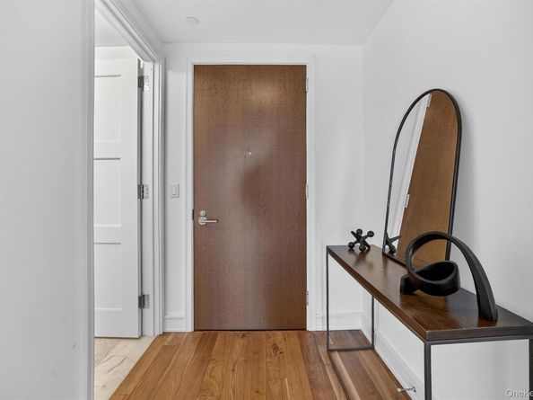 5 Renaissance Square 10G, White Plains NY 10601