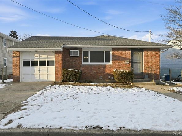 49 Atlantic Avenue, Carle Place NY 11514