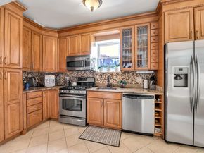 2445 Yates Avenue, Bronx NY 10469