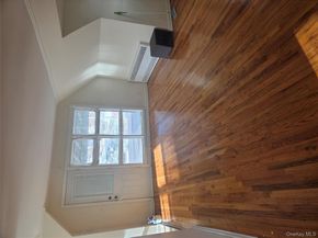 221-20 137th Avenue, Springfield Gardens NY 11413