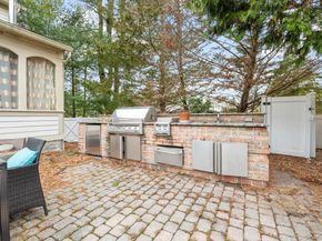 21 Astor Avenue, Saint James NY 11780
