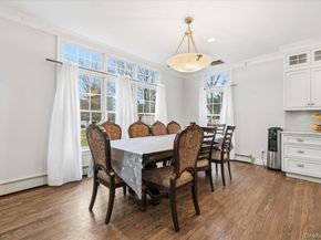 21 Astor Avenue, Saint James NY 11780