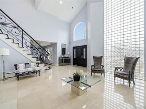 61 Bayview Avenue, Massapequa NY 11758