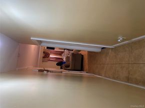 822 E 215th Street, Bronx NY 10467