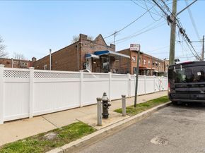 1021 E 213th Street, Bronx NY 10469