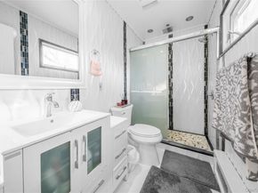 16602 76th Avenue, Fresh Meadows NY 11366