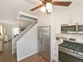 40 Knoll Lane, Levittown NY 11756