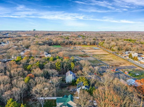 194 Oxhead Road, Centereach NY 11720