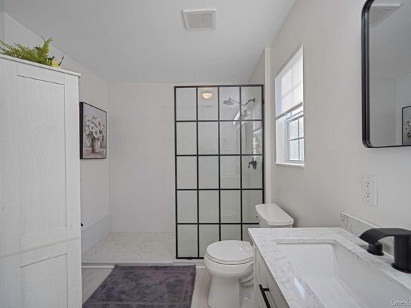 194 Oxhead Road, Centereach NY 11720