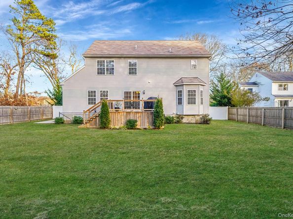 194 Oxhead Road, Centereach NY 11720