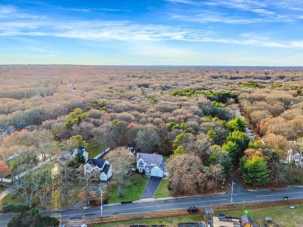 194 Oxhead Road, Centereach NY 11720