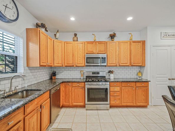 194 Oxhead Road, Centereach NY 11720