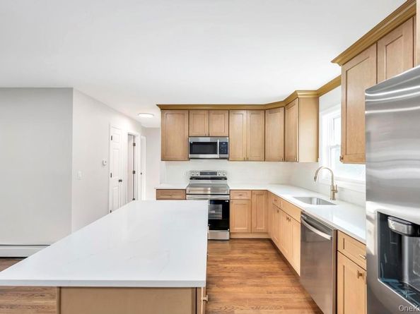 16 Columbus Avenue, Brentwood NY 11717