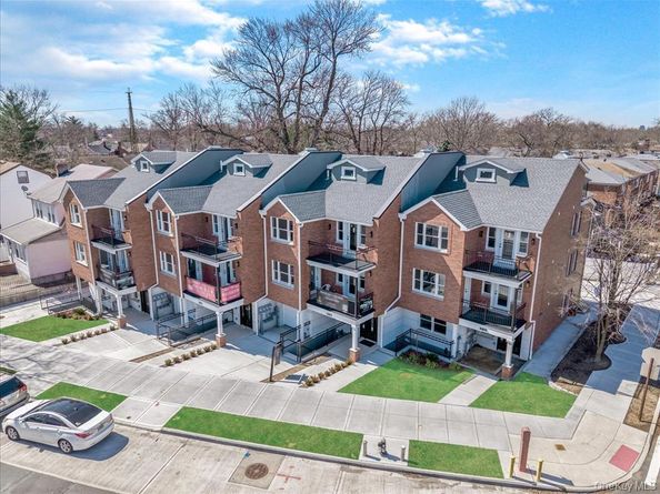 37-08 Francis Lewis Boulevard, Bayside NY 11361