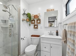 76 Kensington Oval, New Rochelle NY 10805