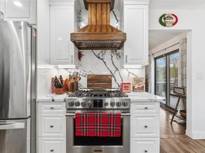 76 Kensington Oval, New Rochelle NY 10805