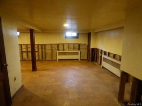 35 Gardner Avenue, Hicksville NY 11801