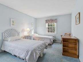 23 Saint Pauls Place, Garden City NY 11530