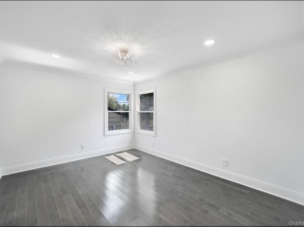 63 Oak Avenue, Huntington Station NY 11746