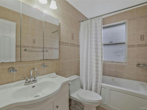 22904 67th Avenue 38, Bayside NY 11364