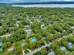 17 Lovell Road, Hampton Bays NY 11946