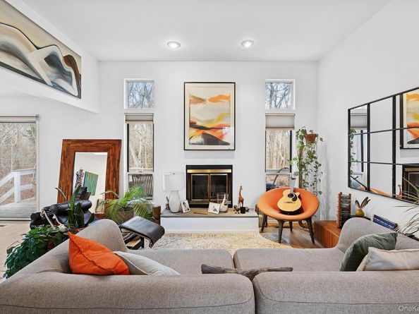 54 Fox Hunt, Amagansett NY 11930