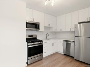 8 Dogwood Court 8, Selden NY 11784