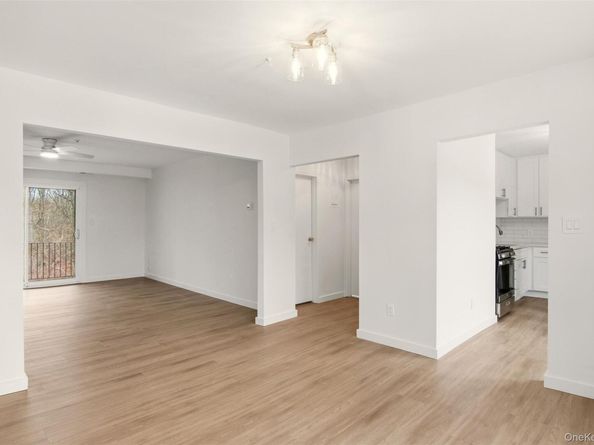 8 Dogwood Court 8, Selden NY 11784