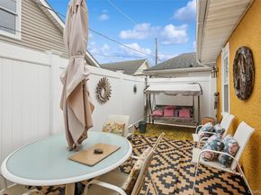 140 Roosevelt Boulevard, Long Beach NY 11561