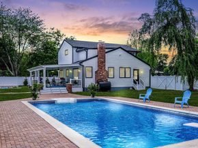 2 Polo Street, Dix Hills NY 11746