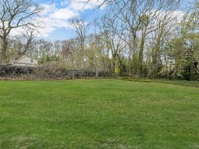61 Park Avenue, Blue Point NY 11715