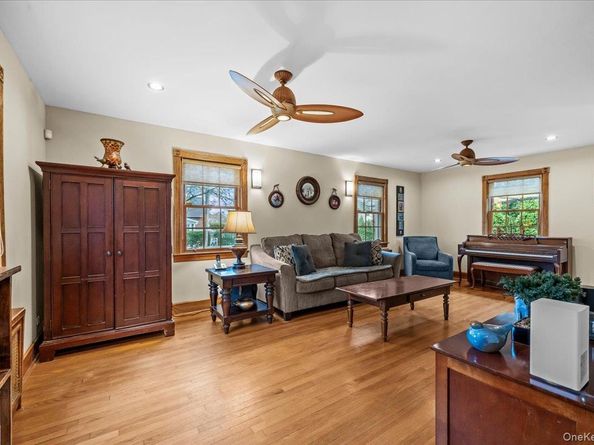 3318 Polo Place, Bronx NY 10465