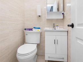 147-25 18th Avenue, Whitestone NY 11357