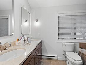 39 Chestnut Lane, Woodbury NY 11797