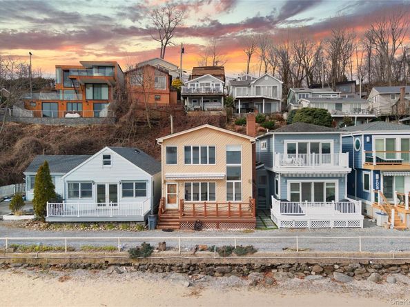 75-02 West Shore Road 2, Port Washington NY 11050