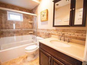 51 E 2nd Street, Freeport NY 11520